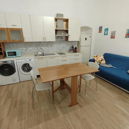 Coral Apartment Bari