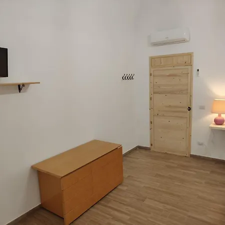 Coral Apartment *