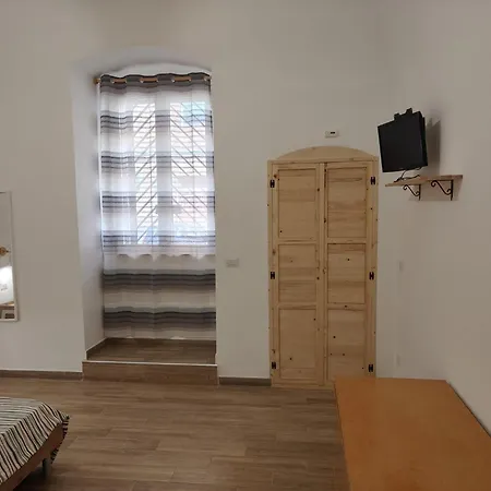 Coral Apartment